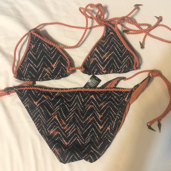 Dolce Vita Blue Braided Triangle tie Bikini - Picture 4 of 4